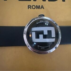 FENDI Bousra 8010G Quartz Watch Wristwatch for Men and Women